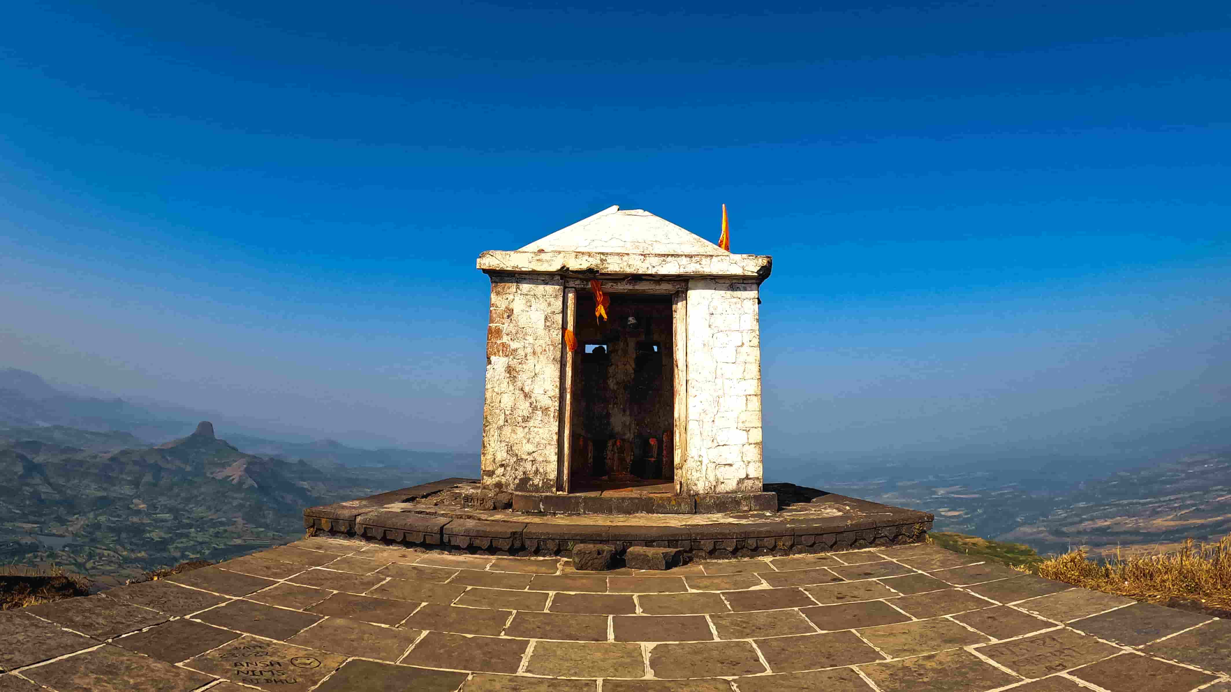 Salher fort trek